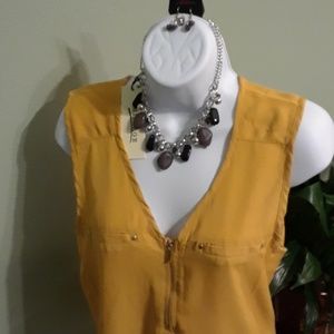 💥SOLD💥Women Sheer Blouse w Accessories